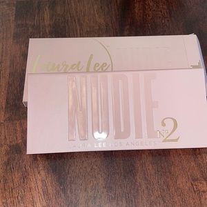 Laura Lee Nudie No 2 Eyeshadow Palette